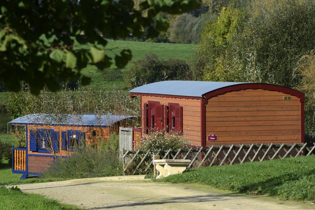 Les Roulottes & Cottages Du Moulin Chenillé-Changé Rom bilde